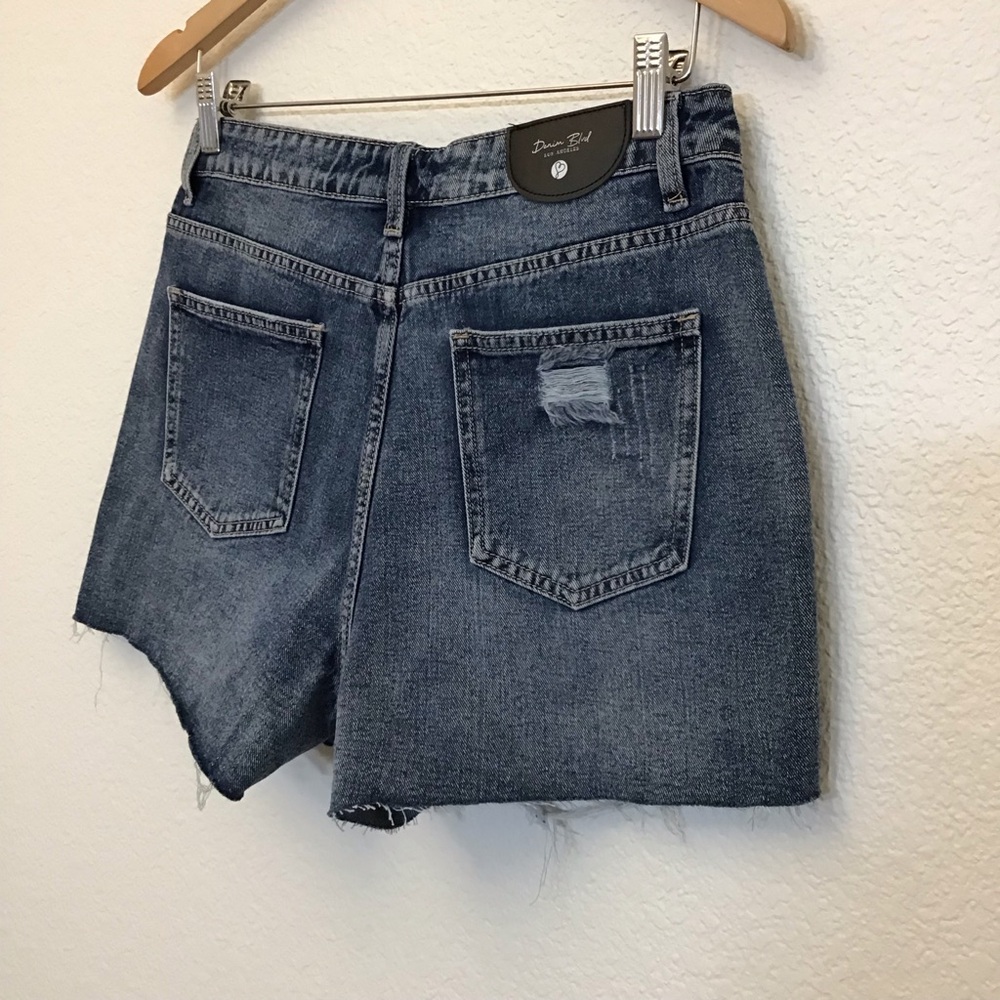 Denim Blvd Med Distressed Denim Jeans Shorts Women’s High Rise Cutoffs DBD0476 - Picture 5 of 9